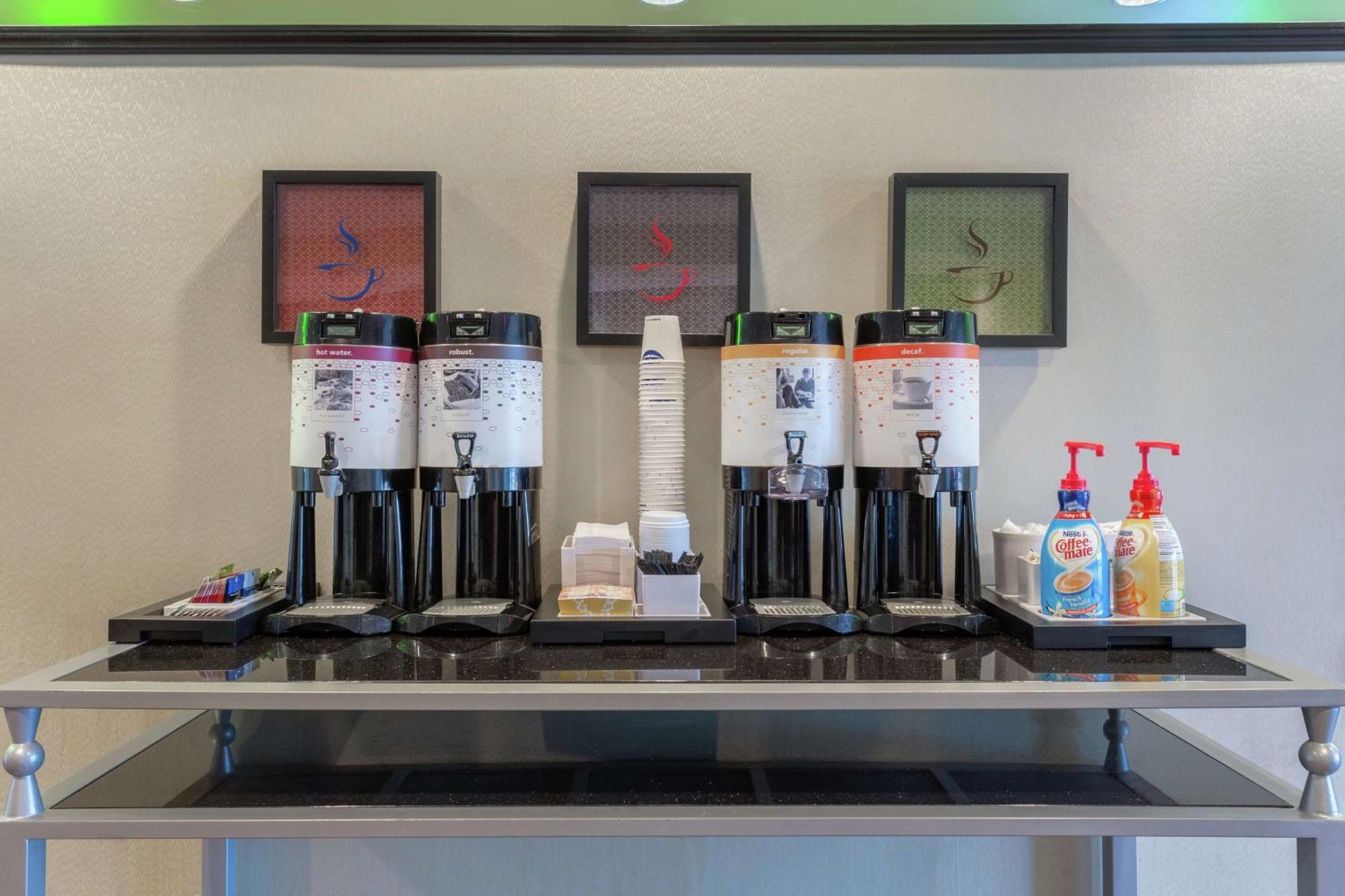 Hampton Inn Richmond - South Buitenkant foto